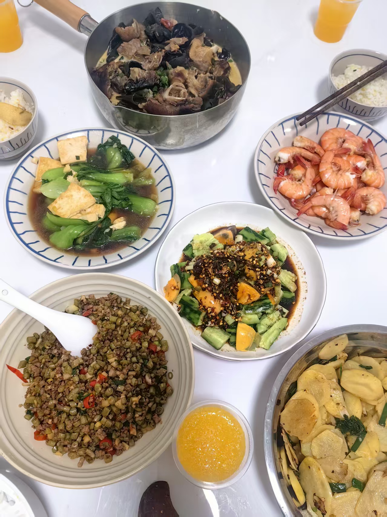 Airy :沾光,吃上6个菜了